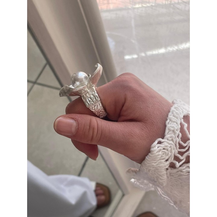 Raw Flower Ring - Silver | Portobello Road Shop
