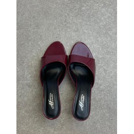Mules Vernis  - Cherry| Portobello Road Shop